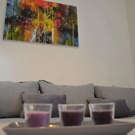 Cosy Aura 3, 100m From Amphitheater Pola